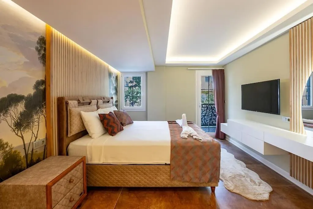 Fethiye Merkezde Jakuzili Lueks Daire - Ocekhomes Meva